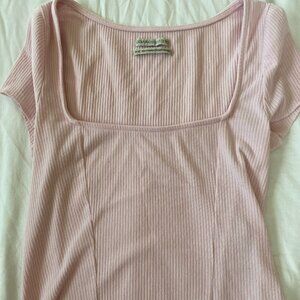 Urban Outfitters Light Pink Ribbed Short Sleeved Tee Shirt Size M